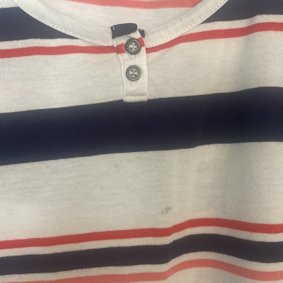 Women’s Quiksilver Racerback Tank Top with Botton Detail - Picture 2 of 5